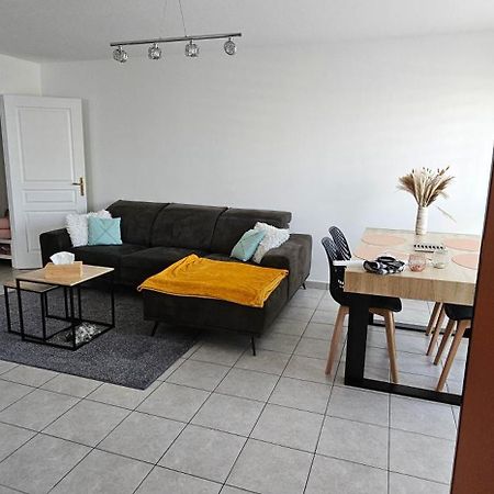 Appartamento Le Cocon De Soie Superbe T3 A Vaulx En Velin Esterno foto